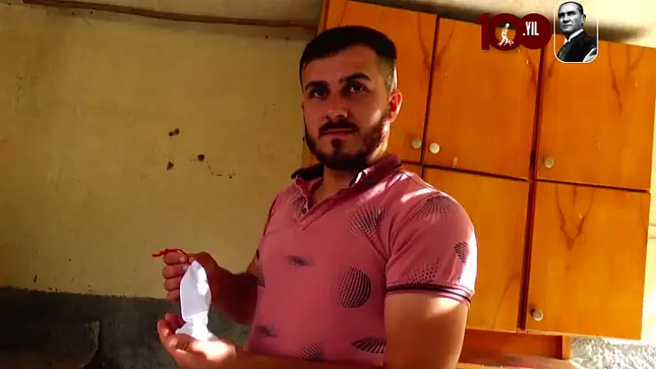 Bir kişi yolda bulduğu altın kesesini sahibine ulaştırdı