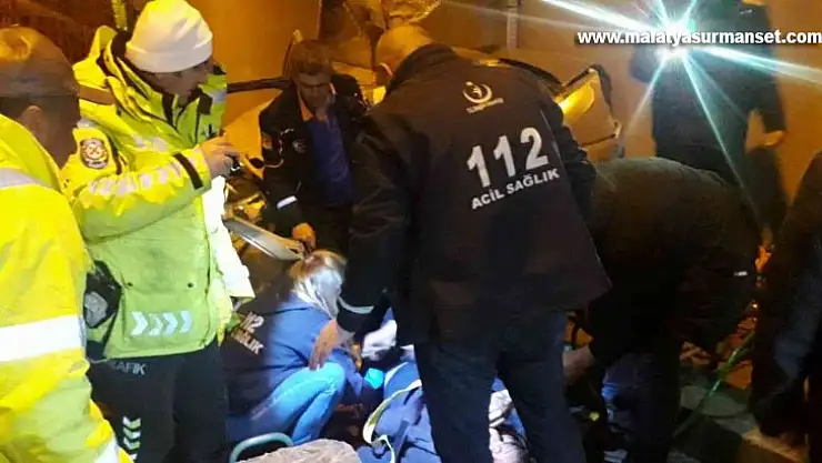 Bitlis'te zincirleme kaza: 4 yaralı