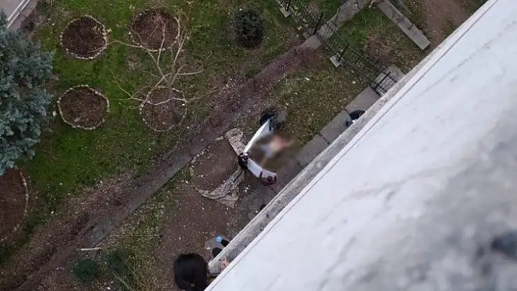 Böbrek yetmezliği tedavisi gören doktor 6. kattan atladı