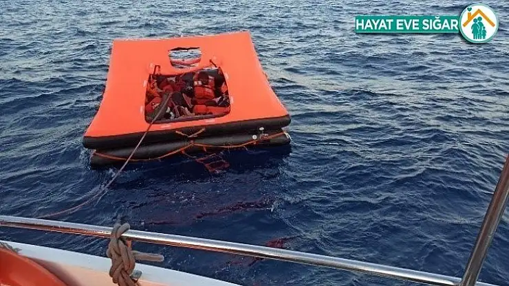 Bodrum'da ölüme terk edilen 27 göçmen kurtarıldı