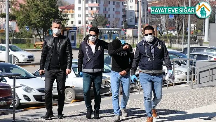 Bolu'da, soyduğu marketin güvenlik kamerası kayıtlarını da çalan hırsız adliyeye sevk edildi