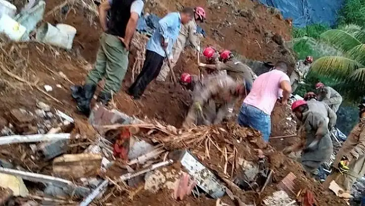 Brezilya'da heyelan 7 ölü 3 yaralı