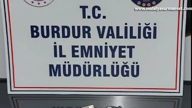 Burdur'da narkotik timlerinin durdurduğu araçtan kokain çıktı