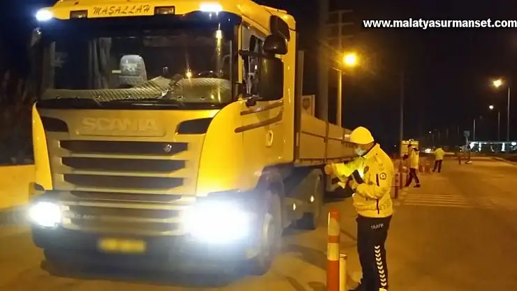 Burdur'da trafik denetimlerinde 6 sürücüye ceza uygulandı