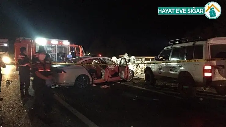 Bursa'da trafik kazası: 4 ölü 6 yaralı