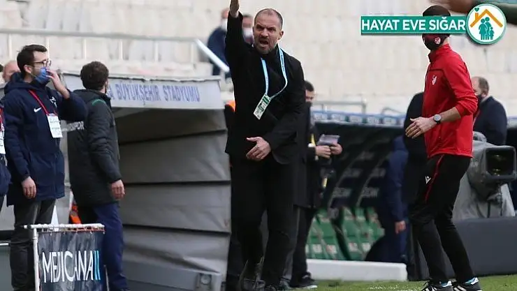 Bursaspor Teknik Direktörü Mustafa Er, bu sezon bir ilk yaşayabilir
