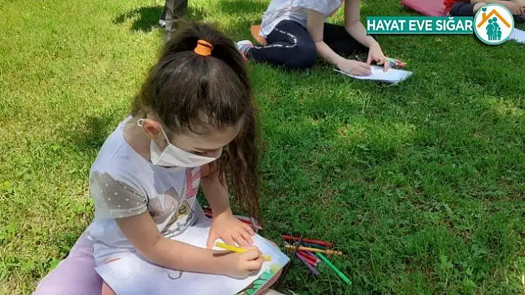 Büyükşehir Belediyesinden çocuklara resim etkinliği