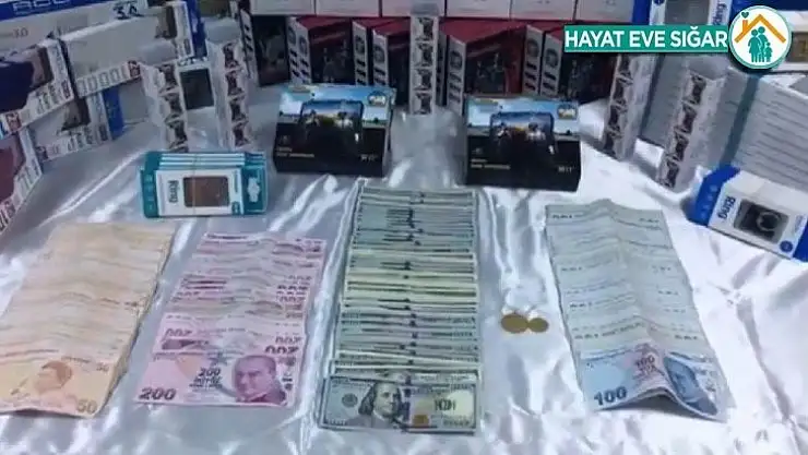 Çaldıkları altınları bozdurup dolara çevirmişler