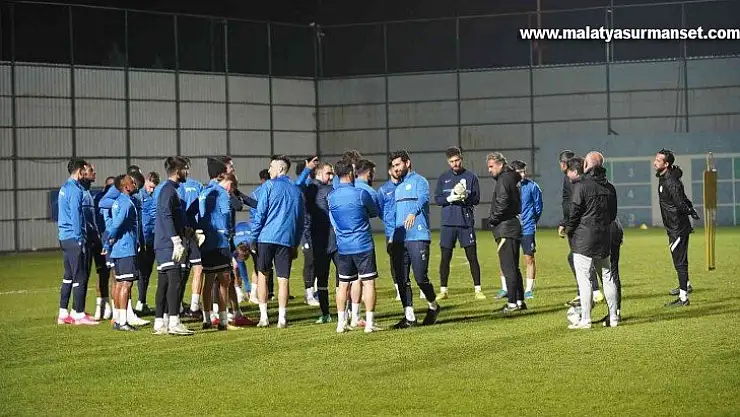 Çaykur Rizespor, Alanyaspor maçının hazırlıklarına başladı