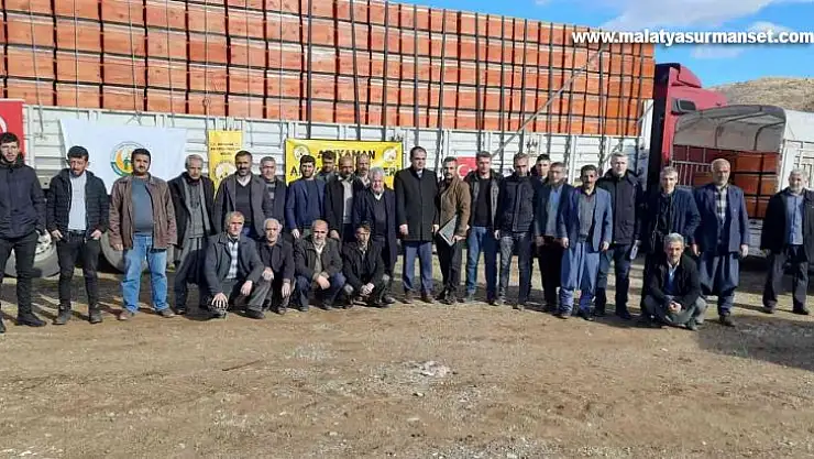 Çelikhan'da arıcılara kovan dağıtıldı