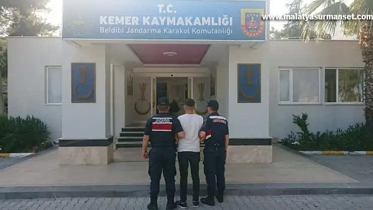 Çeşitli suçlardan 12 yıl hapis cezası bulunan firarı yakalandı