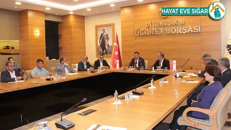 CHP Ekonomi Masası heyeti DTB üyeleri ile bir araya geldi