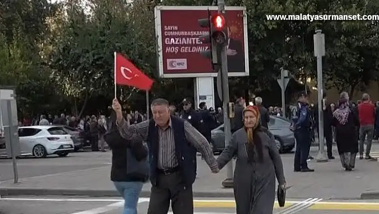 CHP'li Erdoğan hayranı: 'Tayyip'in hastasıyım. Bu adama nankörlük edenler var, onlar bu ülkenin vatandaşı değil'