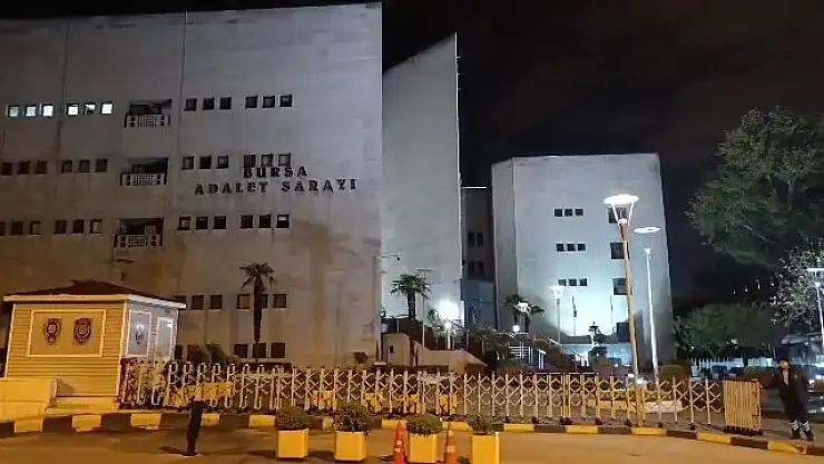 CHP'li eski belediye başkanı ve beraberindeki 14 şüpheli tutuklandı