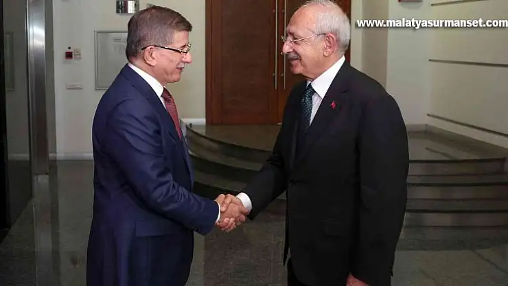 CHP lideri Kılıçdaroğlu, Gelecek Partisi Genel Başkanı Davutoğlu'nu ağırladı