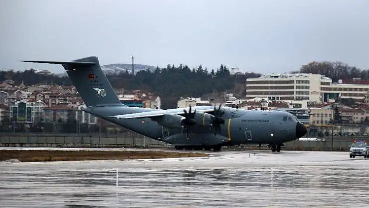 Çin'de bulunan 49 kişi Türkiye'ye getiriliyor