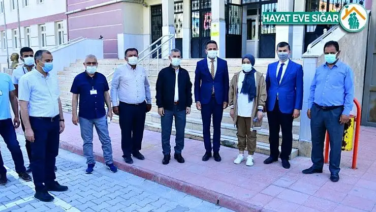 Çınar, LGS sınavına giren öğrencileri yalnız bırakmadı