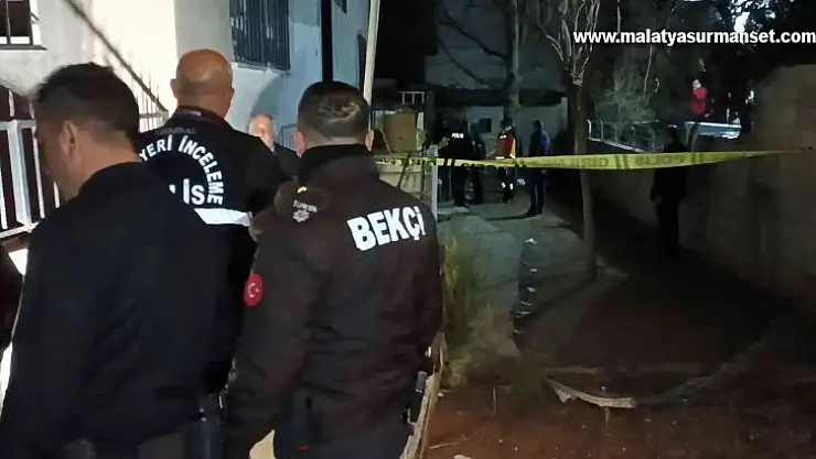 Cinayet zanlısı teslim oldu