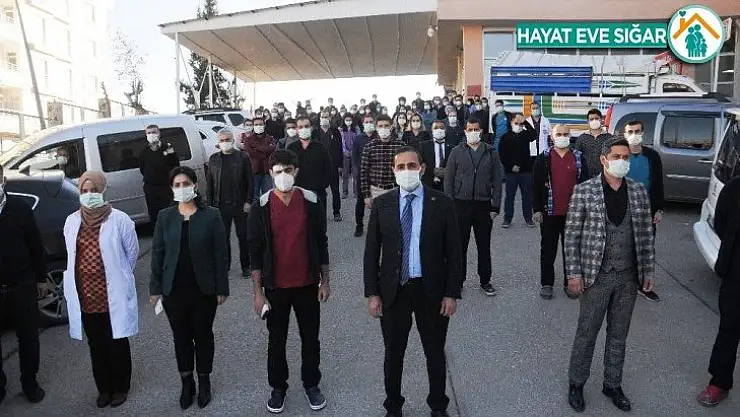 Cizre'de erkek hemşire hasta yakınları tarafından darp edildi iddiası