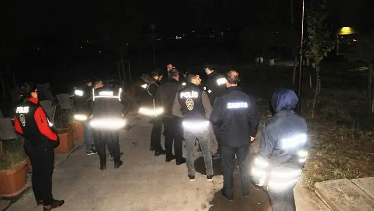 Cizre'de gece başlayan uyuşturucu denetimi gündüz de devam etti