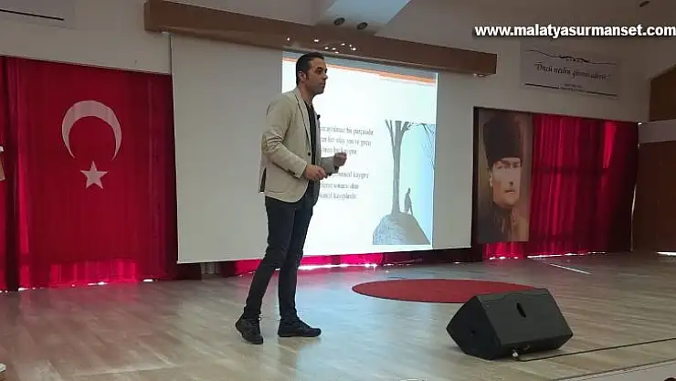 Çocuk ile ergenlerde kayıp ve yas danışmanlığı konferansı düzenlendi