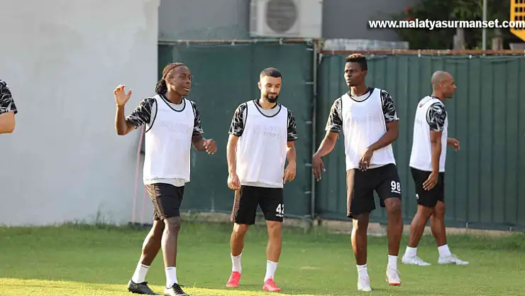Corendon Alanyaspor, Fenerbahçe maçı hazırlıklarını sürdürdü
