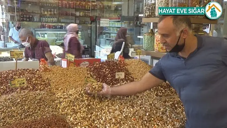 Covid-19 nedeniyle işleri azalan düğün çerezcilerinde yoğun mesai başladı
