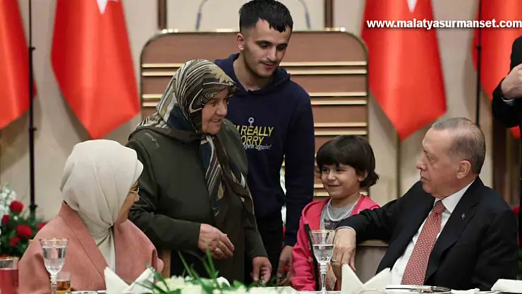 Cumhurbaşkanı Erdoğan: Diğer sınamalar gibi deprem felaketinin de altında kalmadık, Allah'ın izniyle kalmayacağız