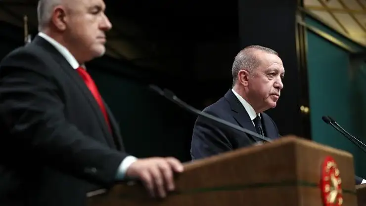 Cumhurbaşkanı Erdoğan, 'Hele hele Yunan askerinin bugün 2 kişiyi öldürmesi, 1 kişinin de ağır yaralanması özellikle bu süreci olumsuz etkilemiştir. Bunların uluslararası göç hukukuna da saygıları yok'