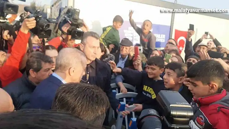 Cumhurbaşkanı Erdoğan: 'Türkiye tüm felaketlerin izlerini kısa sürede silmeyi başarmış bir ülkedir'