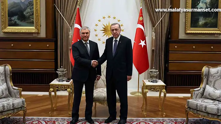 Cumhurbaşkanı Erdoğan, Cumhurbaşkanlığı Külliyesi'nde Rusya Federasyonu Federal Meclisi Devlet Duması Başkanı Vyacheslav Volodin'i Kabul etti.