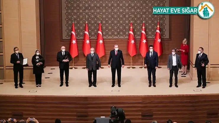 Cumhurbaşkanı Erdoğan, Kültür ve Sanat Büyük Ödülleri töreninde konuştu