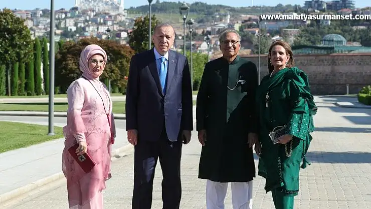 Cumhurbaşkanı Erdoğan, Pakistan Cumhurbaşkanı Alvi ile görüştü