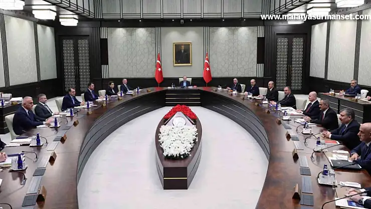 Cumhurbaşkanlığı Kabinesi, Cumhurbaşkanı Recep Tayyip Erdoğan başkanlığında Beştepe'de toplandı.