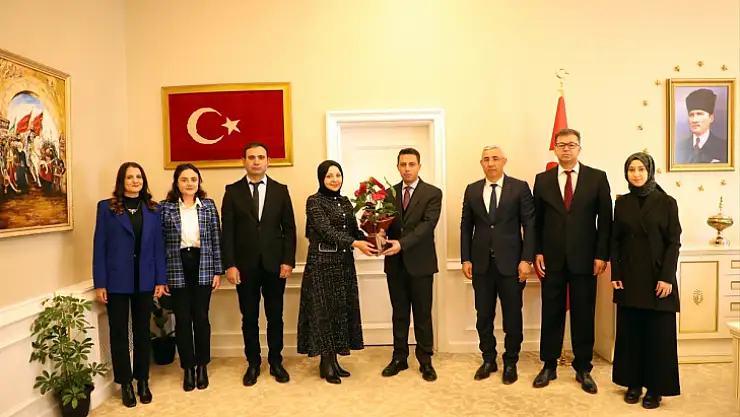 Darende'de 24 Kasım Öğretmenler Günü kutlandı