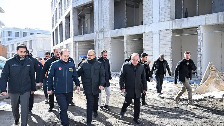 Deprem Bölgesinde Devlet-Millet Dayanışması AFAD Başkanı Malatya'da