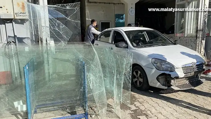 Depremde hasar gören araçlar onarılıyor