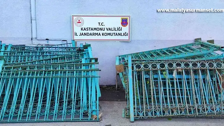 Dere kenarlarından 600 bin TL değerinde demir korkuluk çalan şahıslar yakalandı