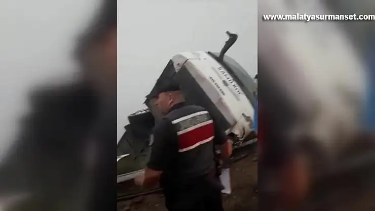 Devrilen yolcu otobüsündeki 1 kişi öldü, 14 kişi yaralandı