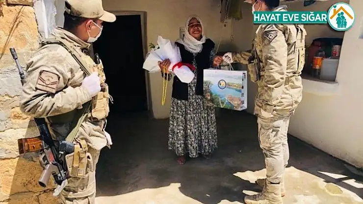 Dicle ve Eğil'de şehit anneleri unutulmadı