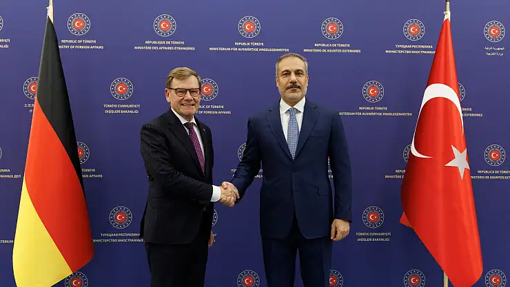 Dışişleri Bakanı Fidan Alman mevkidaşı Wadephul ile görüştü