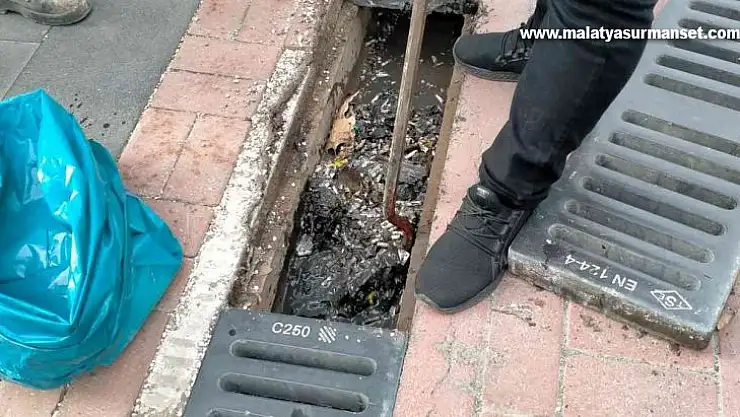 DİSKİ, yağmur suyu ızgaralarında detaylı temizlik çalışması yaptı