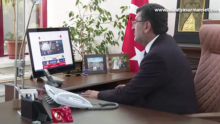 Diyanet 752 depremzede üniversite öğrencisini umreye gönderiyor