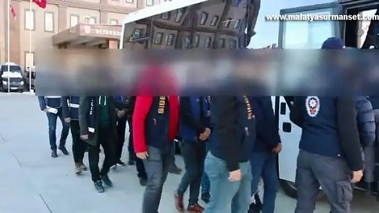 Diyarbakır'da 20 adrese yasa dışı bahis operasyonu: 9 gözaltı