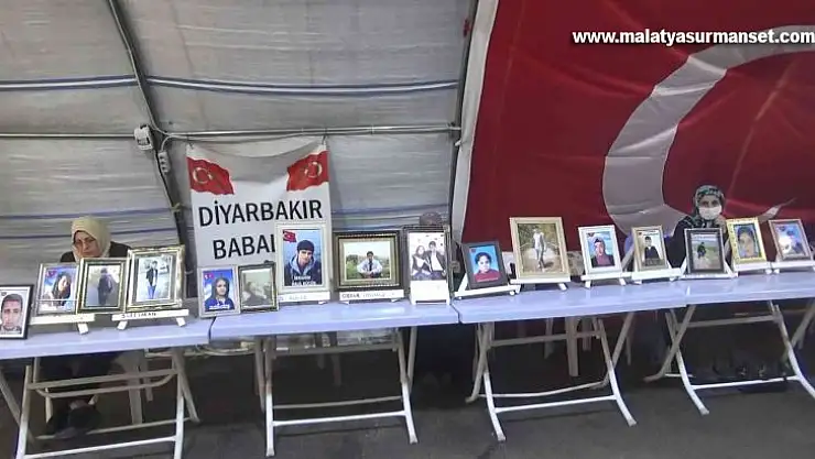Diyarbakır'da ailelerin evlat nöbeti 919. gününde
