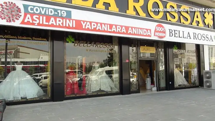 Diyarbakır'da aşıya teşvik etmek için kolları sıvadı, yeni evlenen çiftlere kampanya yaptı