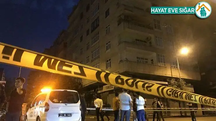 Diyarbakır'da binanın kolonları çatladı, 3 bina tedbiren boşaltıldı