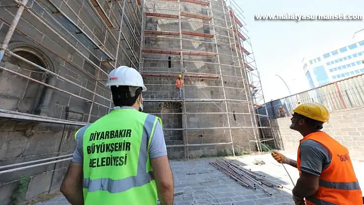 Diyarbakır'da Hat Müzesi olacak Dağkapı Burçları'nda restorasyon başladı
