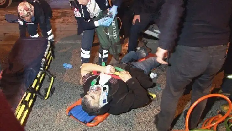 Diyarbakır'da iki kaza: 4'ü ağır 8 yaralı