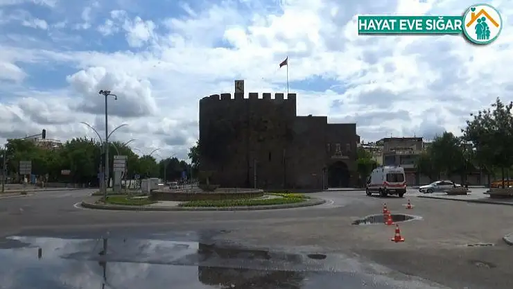 Diyarbakır'da kısıtlamanın 3'üncü gününde de sessizlik hakim